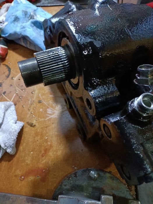 Reparati casete directie camioane