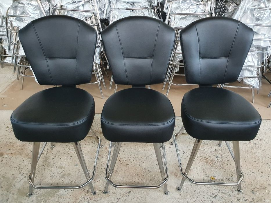 СТОЛОВЕ за казина, игрални зали, барове и др.