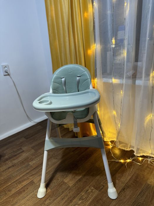 Продам стульчик для кормления