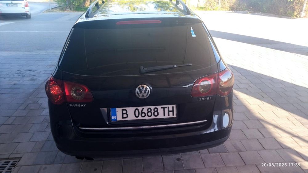 Продавам VW Passat FSI