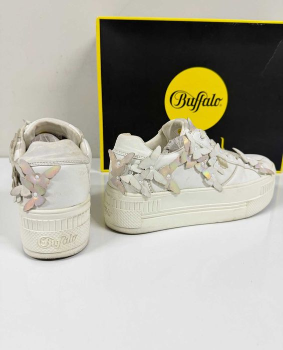 Buffalo Paired Butterfly