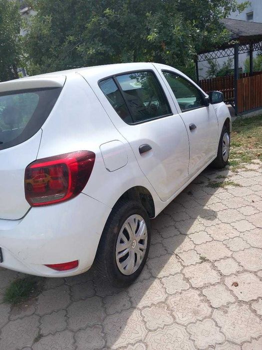 Vand Dacia Sandero benzina 2018, EUR6