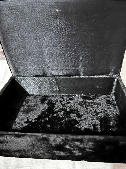 Продам шкатулку Индия