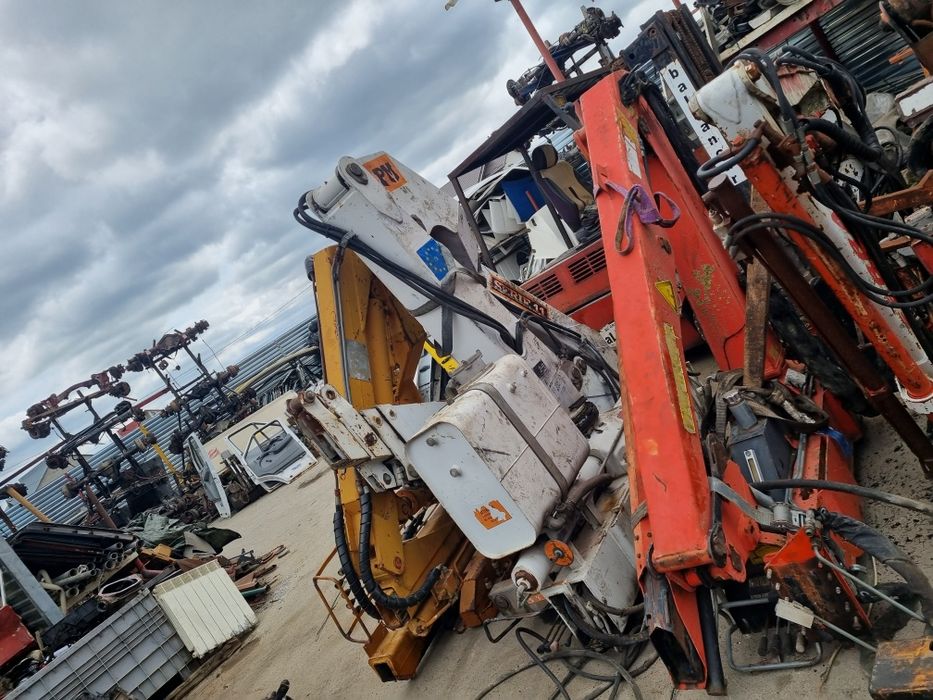 Vând macarale de diferite dimensiuni recent aduse din Italia