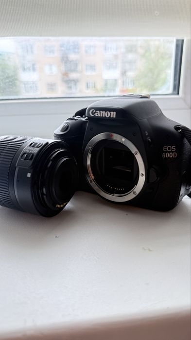 Canon 600d фотоаппарат