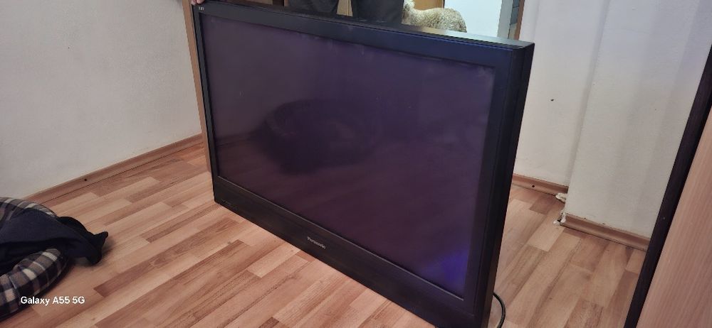 Tv Panasonic diagonala 105cm