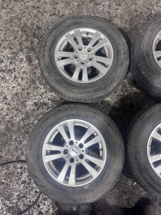 Диск  с шинами  Ауди Мерс  Фолсваген  р15