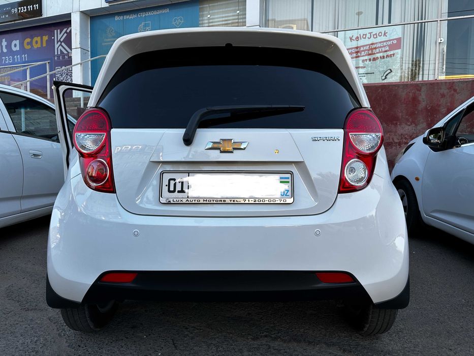 Продам новый Спарк 4 позиция