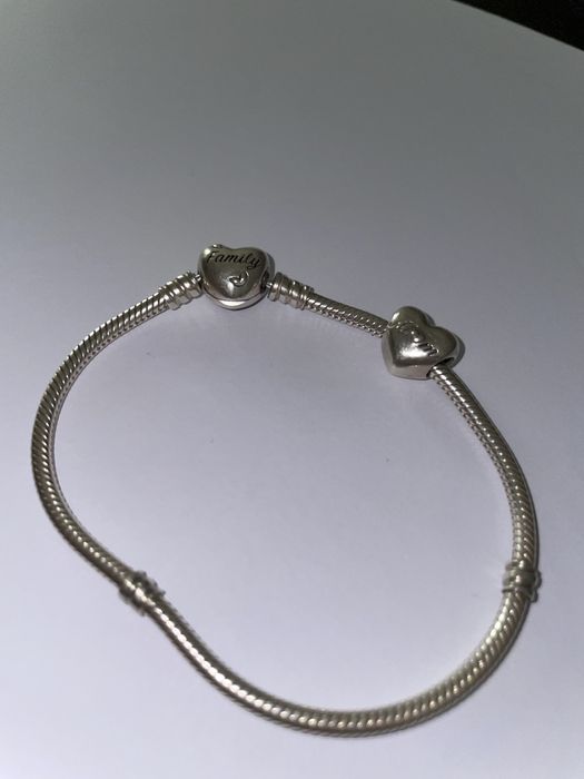 Bratara PANDORA+ un charm