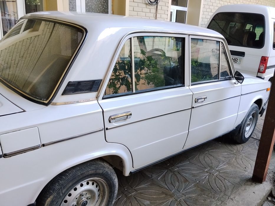Juguli vaz 06 sotiladi