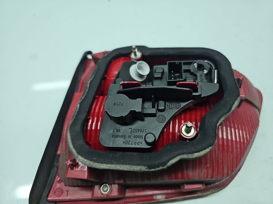 Stop haion stanga Volkswagen Touran (1T3) [Fabr 2010-2015] Facelift 1T