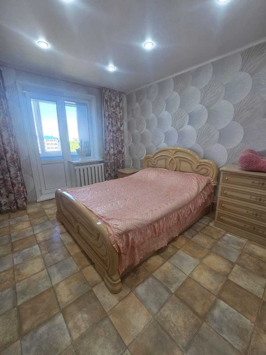 3 комн.квартира в 19 мкрн-не