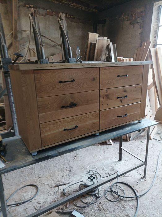 Масивен дъбов скрин