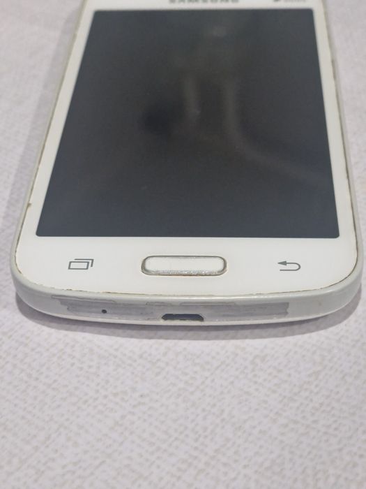 Samsung Galaxy J1. 2сим