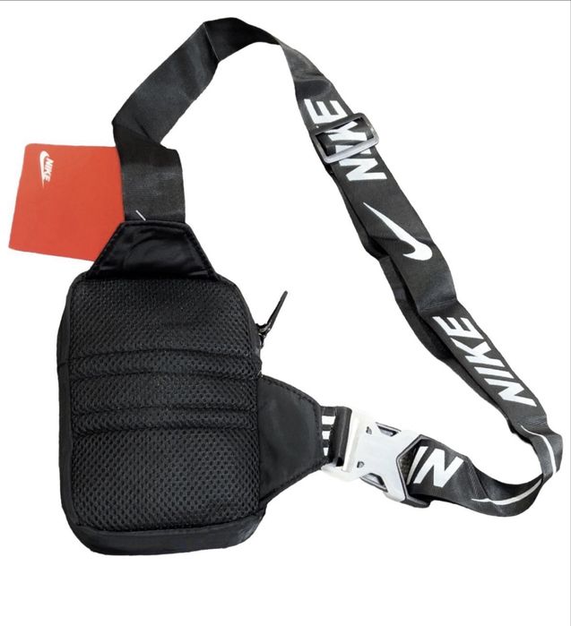 Чанта Nike NEW Advance