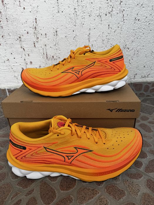 Mizuno Wave Skyrise 5