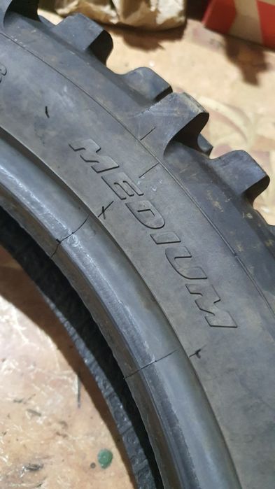 Medium 140 80 18 Metzeler Sixdays Extreme