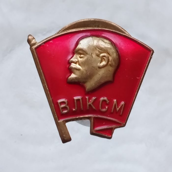 Значки СССР.Донор,ВЛКСМ,Техникум. Медаль "Материнство"М