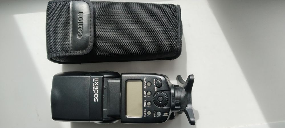 Фотовспышка Canon speedlite 580exii