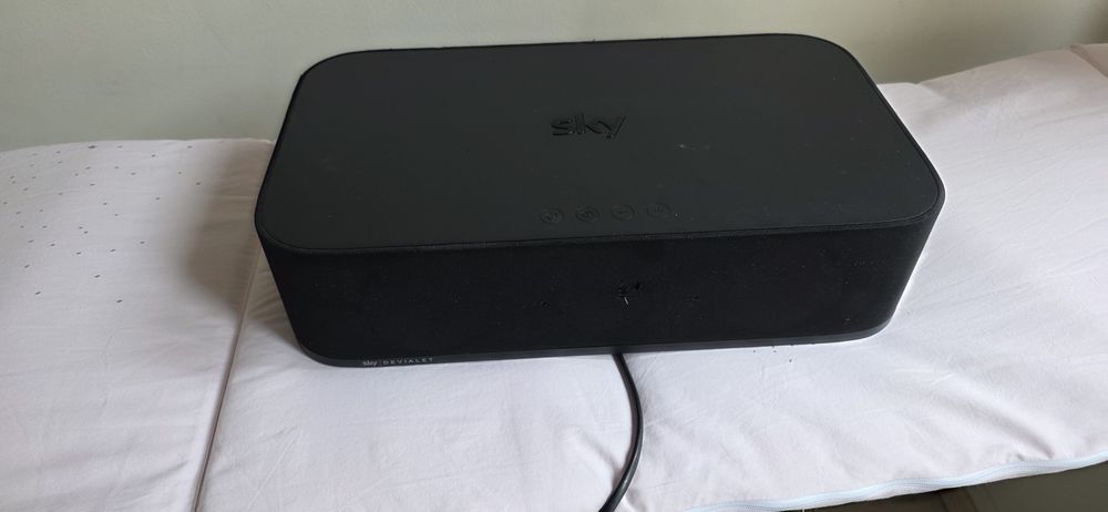 Звяр -Devialet SKY Soundbox SB100  HDMI Bluetooth DOLBY DIGITAL140W Soundbar