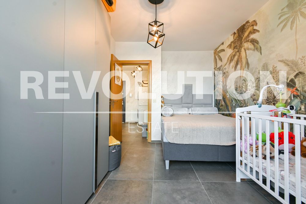 Продава се Двустаен апартамент в София, Център - 75 кв.м за 1972 €/кв.м - Снимка #6
