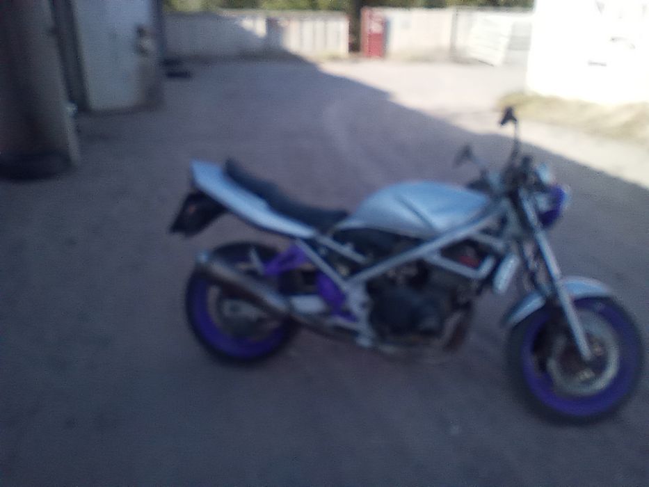 Suzuki Bandit 400 красноголовый