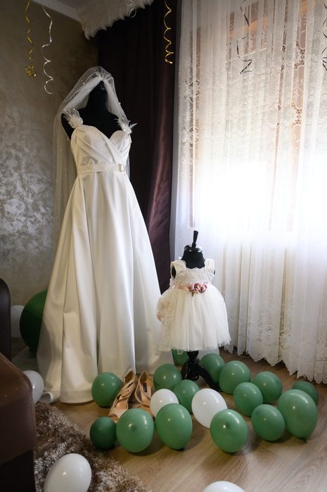 Rochie de mireasa, S-M