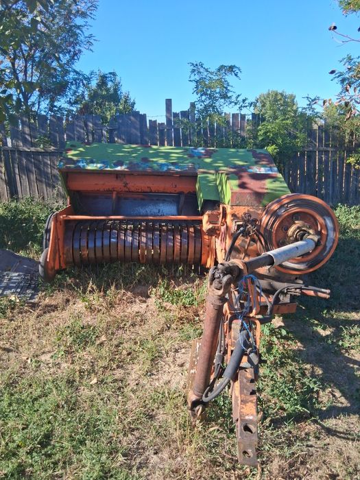 Vand presa baloti Callignani
