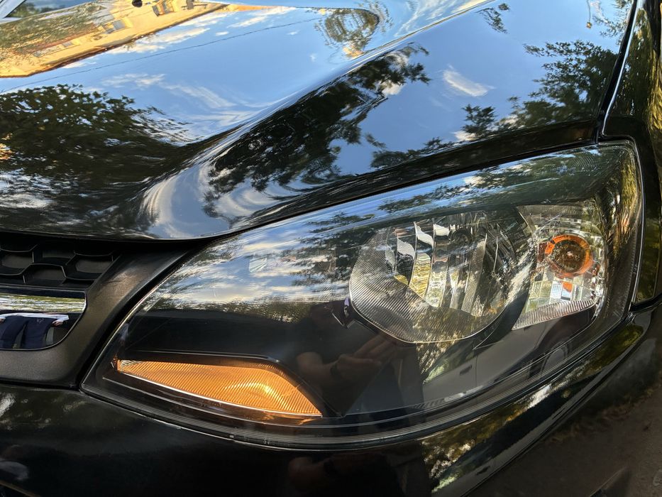 Продам Lada Kalina 2, 2015.