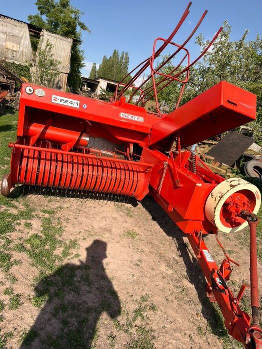 Продам прессподборщик