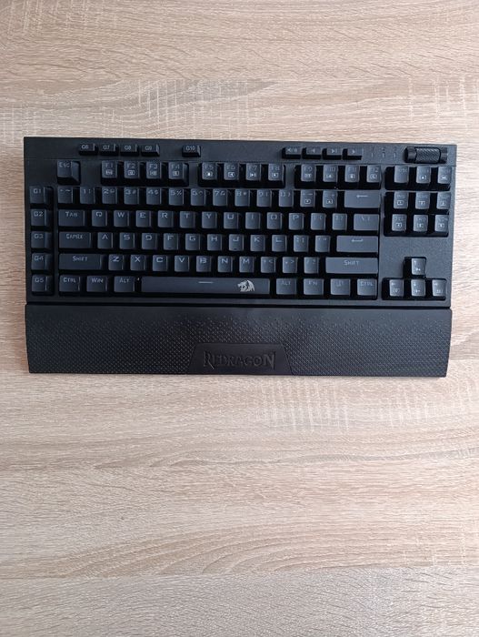 Vând Tastatură Gaming Redragon Vishnu