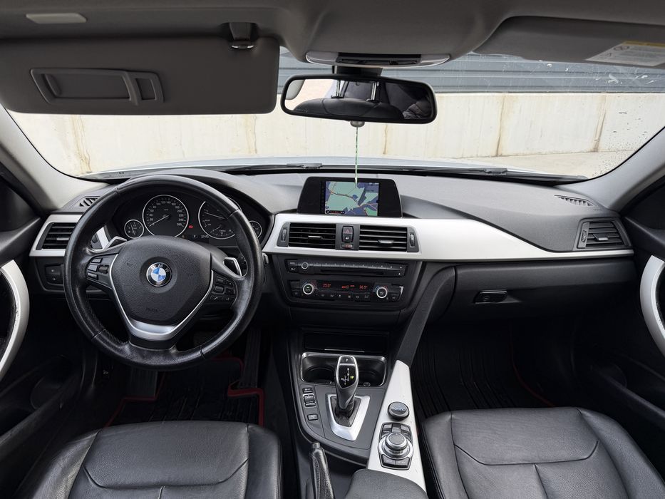 BMW 3 Series 2013 — imagine 5