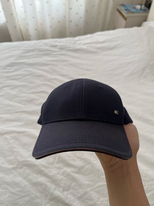 оригинальная кепка tommy hilfiger