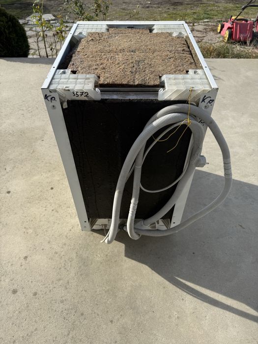 Съдомиялна Bosch за вграждане 45 см