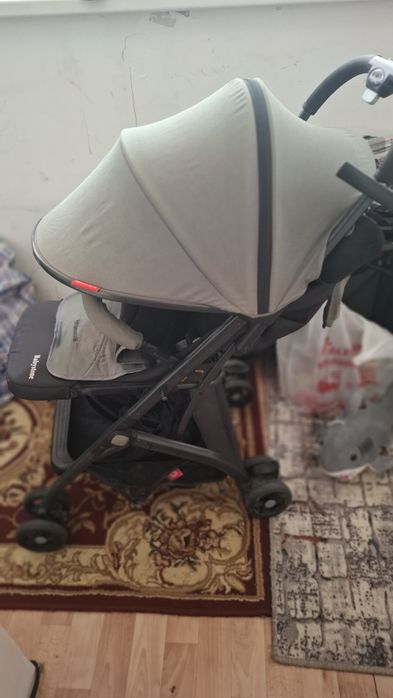 Коляска прогулочная