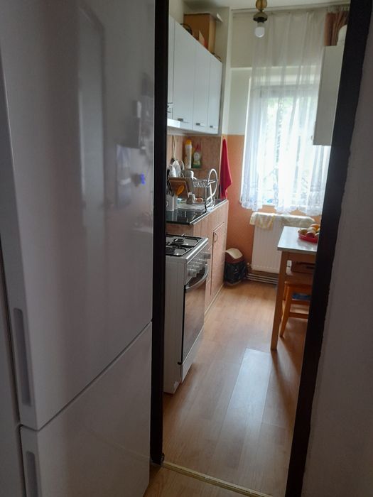 Proprietar vând garsonieră