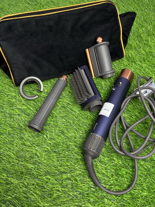 Dyson HS05