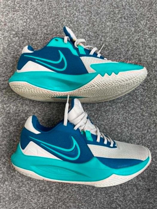 incaltaminte sport Nike marimea 42
