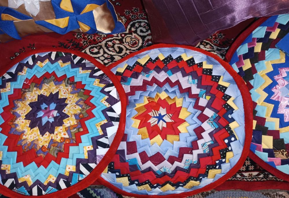 Продам куклы и рукоделие