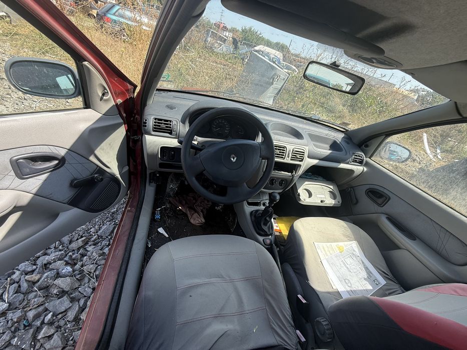 Рено клио 1.4  55 kw  2002 г на части