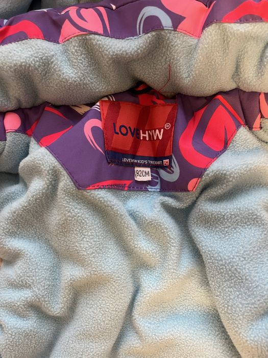 Продам зимний комбинезон для девочки