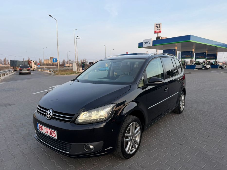 Vând Volkswagen Touran 2.0 TDI -177Cp- Automat- Germania - 2013
