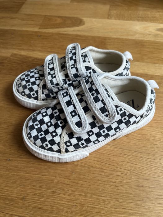 Tenisi Zara marimea 25