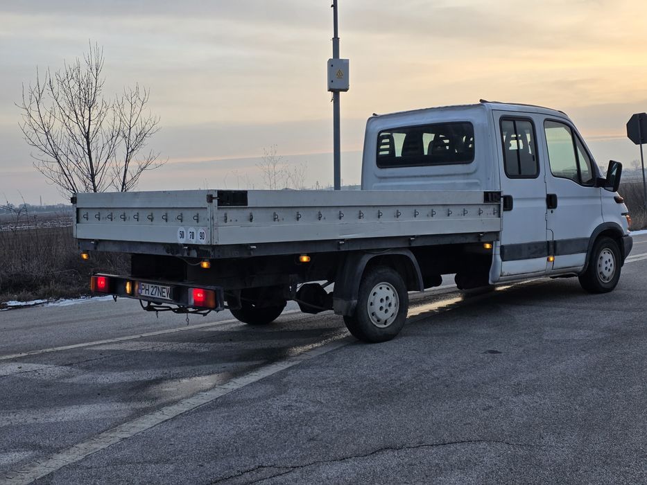 Iveco daily 7 locuri bena 3.3.m
