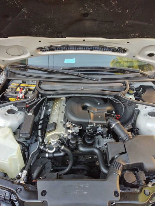 Продава се 316i 1.9 бензин