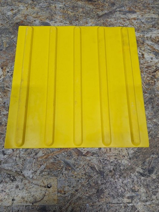 Айшык (полумесяцы]