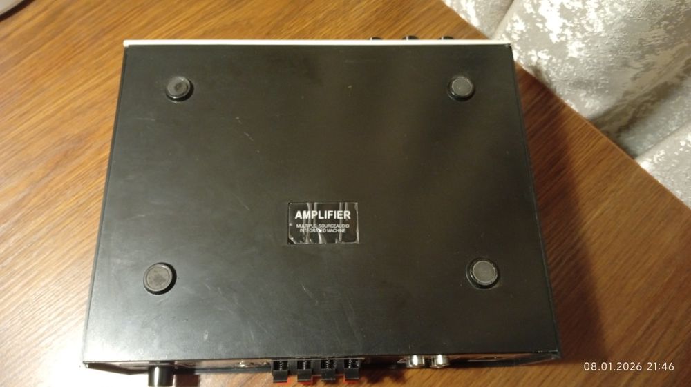 Музыкальный усилитель, динамики