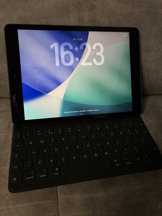 iPad 2020 (8-th generation), 32 GB