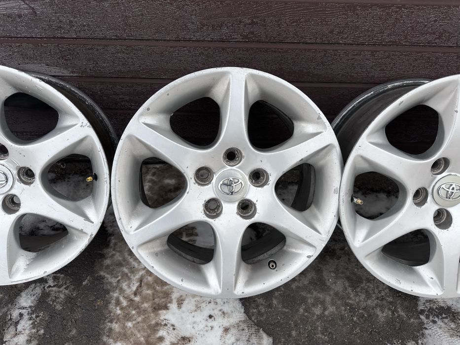 Продам диски toyota