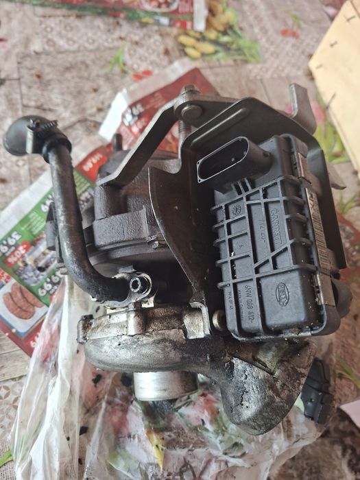 Turbina bmw e60 520D